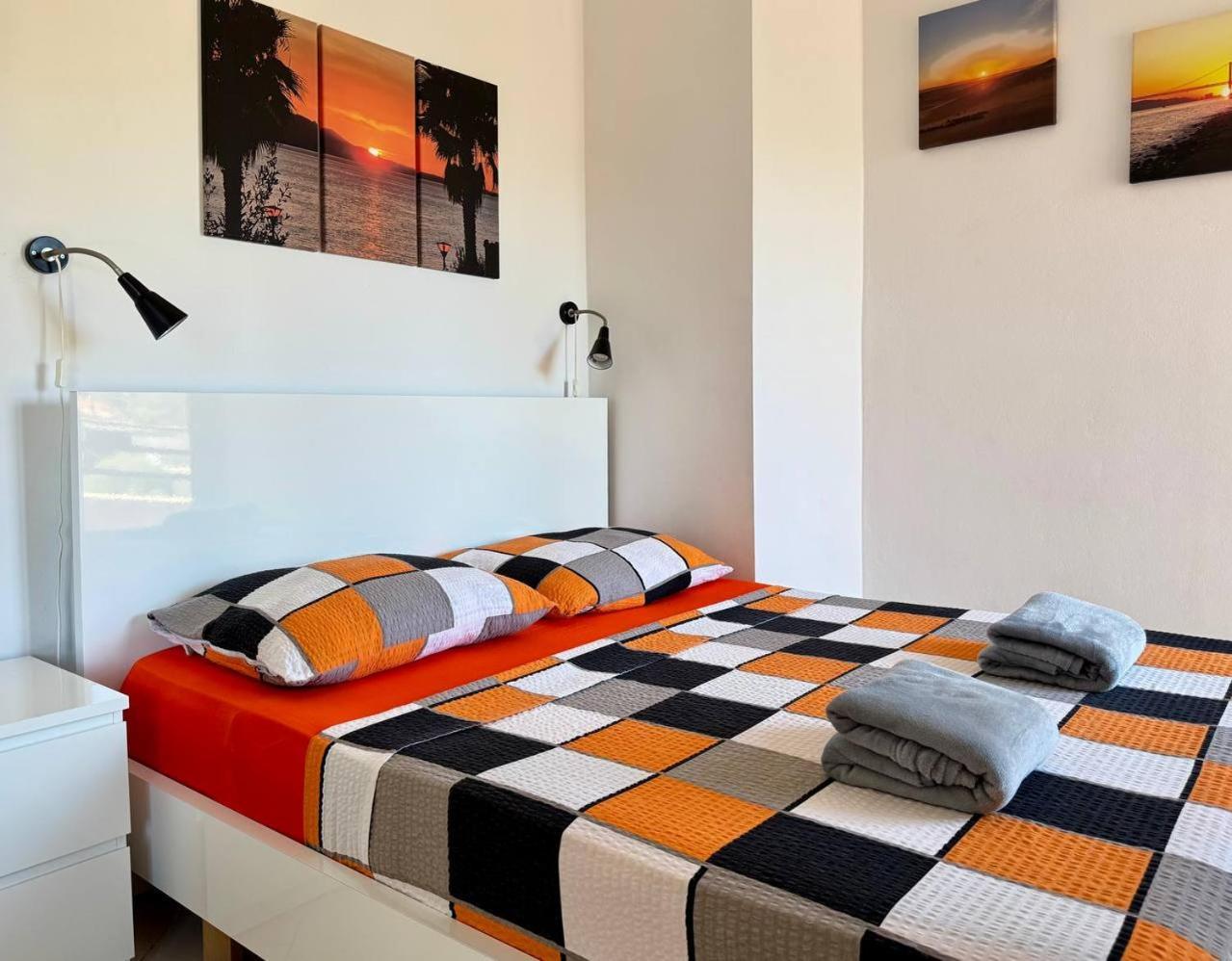 Orange Corner Apartment Sarande Ngoại thất bức ảnh