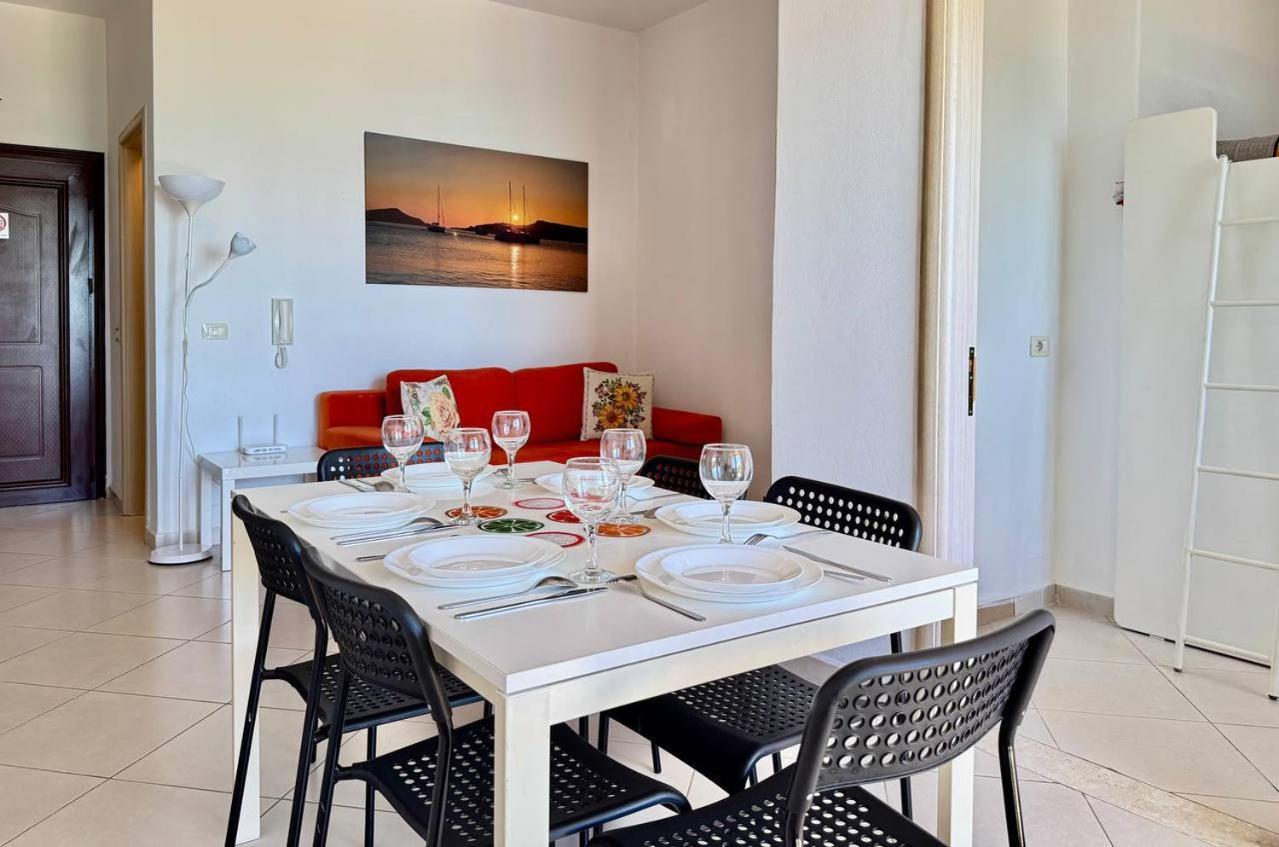 Orange Corner Apartment Sarande Ngoại thất bức ảnh
